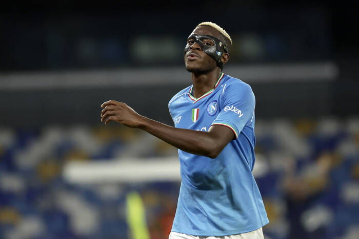 Victor Osimhen przerwał milczenie. Jest stanowisko napastnika Napoli po kontrowersyjnych wydarzeniach