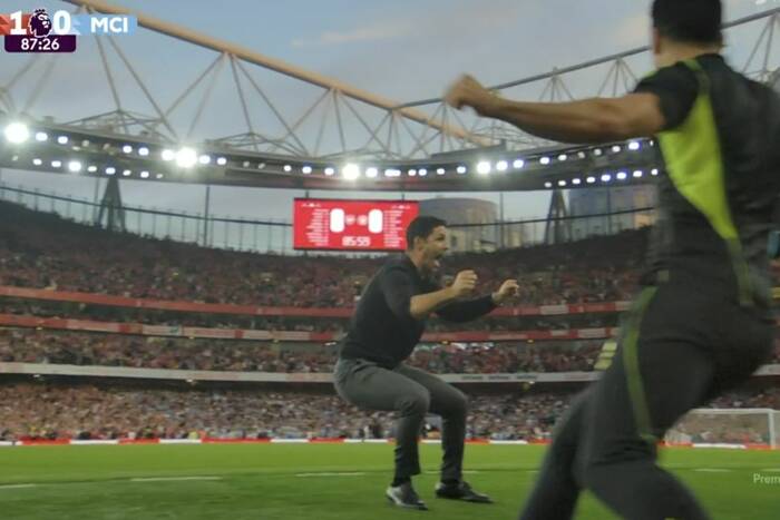 Arsenal wyrwał zwycięstwo Manchesterowi City! Szaleństwo na Emirates po szczęśliwym golu w 87. minucie [WIDEO]