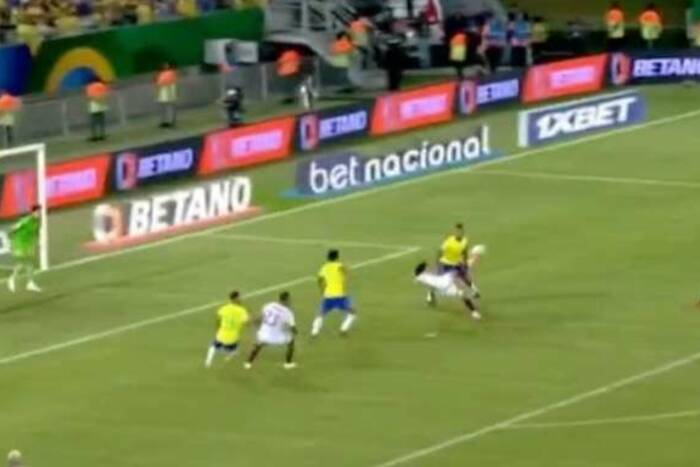 Piękny gol przewrotką w meczu Brazylii. "Canarinhos" sensacyjnie stracili punkty [WIDEO]
