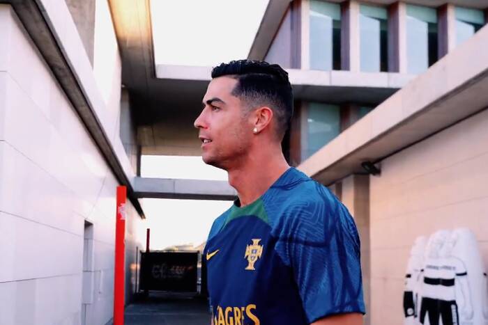 Cristiano Ronaldo "zmienił" dyscyplinę. Sportowy popis portugalskiego gwiazdora [WIDEO]