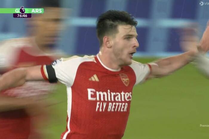 Szalona końcówka derbów Londynu! Chelsea straciła wygraną po absurdalnym błędzie, Arsenal w ekstazie [WIDEO]