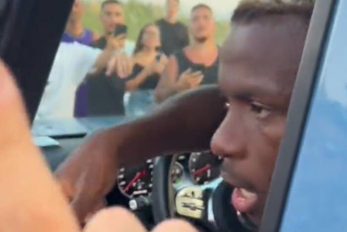 Victor Osimhen wściekł się na kibiców. Poszło o rozdawanie autografów [WIDEO]