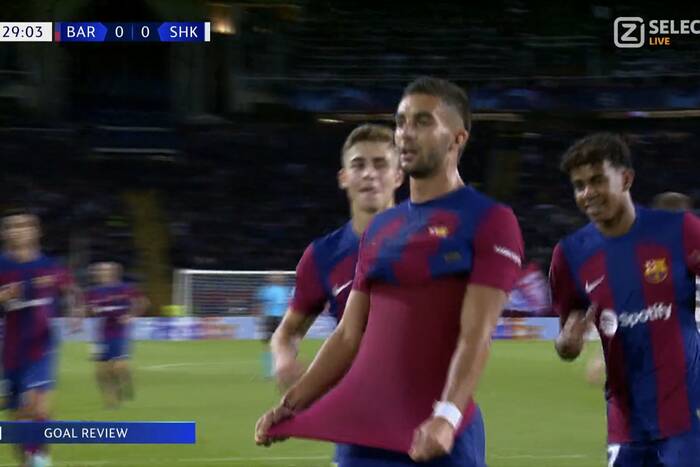Gorąca końcówka meczu FC Barcelony! Kontuzja gwiazdora i nieprawdopodobny strzał wychowanka [WIDEO]