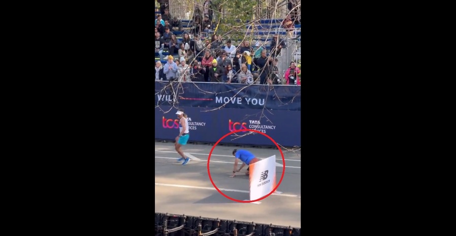 Dramatyczny start Adama Kszczota w maratonie w Nowym Jorku. Polak upadł przed metą [WIDEO]