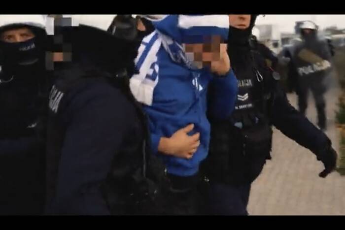 Media: Kibice Lecha Poznań oburzeni działaniem policji w Warszawie. Poważne zarzuty wobec służb [WIDEO]