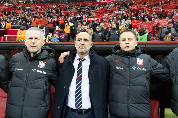 Michał Probierz zapytany o rywalizację w barażach. Zdecydowane słowa selekcjonera. "To jest najważniejsze" Michał Probierz zapytany o rywalizację w barażach. Zdecydowane słowa selekcjonera. "To jest najważniejsze"