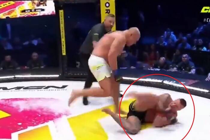 Cyrk na Clout MMA. Tyle razy przewrócił się Denis Załęcki. "Pobił jakiś rekord" [WIDEO]