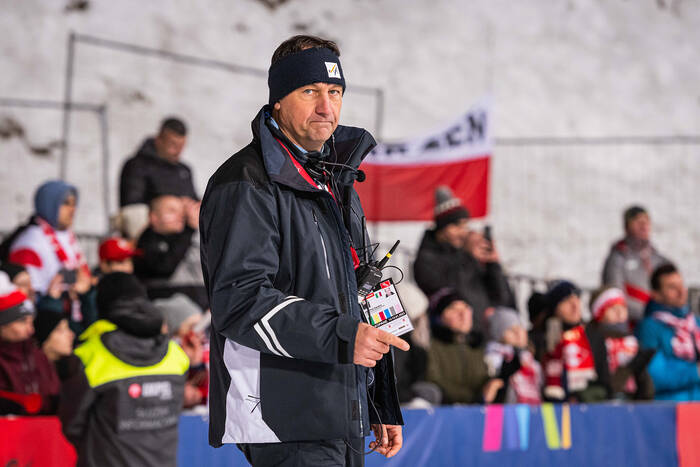 Szalony pomysł dyrektora Pucharu Świata. Chce rozłożyć skocznię narciarską na legendarnym stadionie piłkarskim