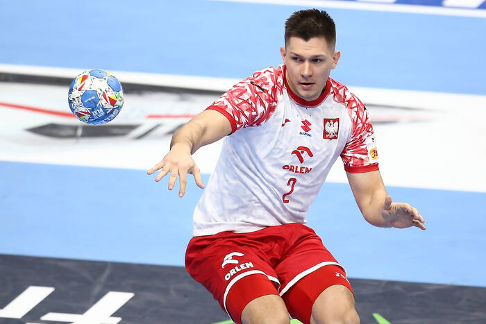 Polacy odpadli z mistrzostw Europy! Kolejna wysoka porażka biało-czerwonych [WIDEO]