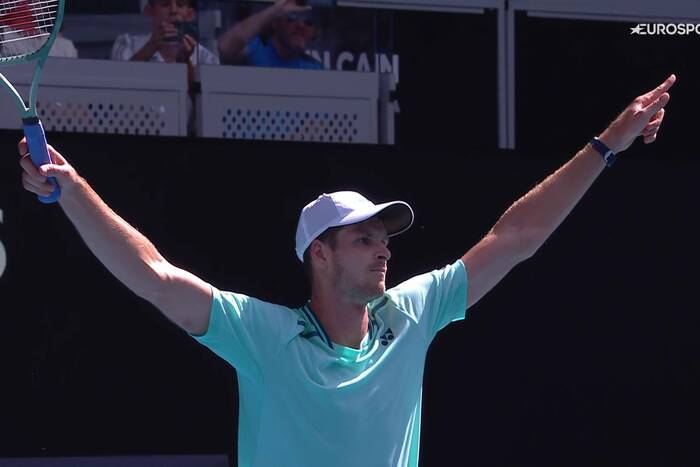 Hurkacz gra dalej w Australian Open! Świetny mecz w wykonaniu Polaka [WIDEO]