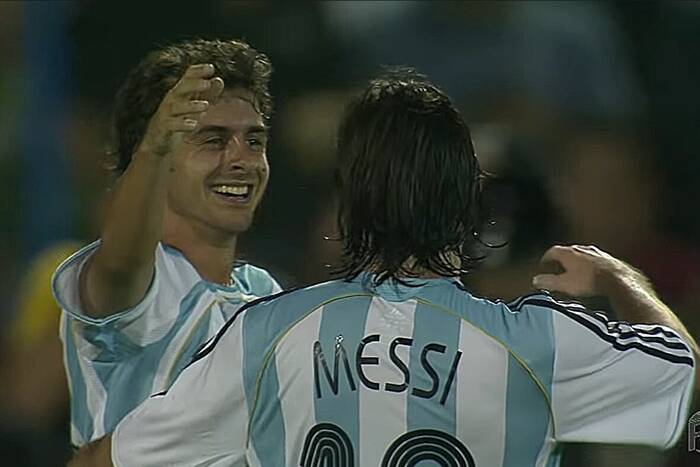 Był idolem Messiego, Maradona chciał płacić za jego oglądanie. "Najlepszy piłkarz, z jakim grałem"
