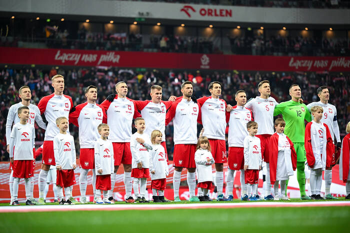 Polska w górę! Awans biało-czerwonych w rankingu FIFA