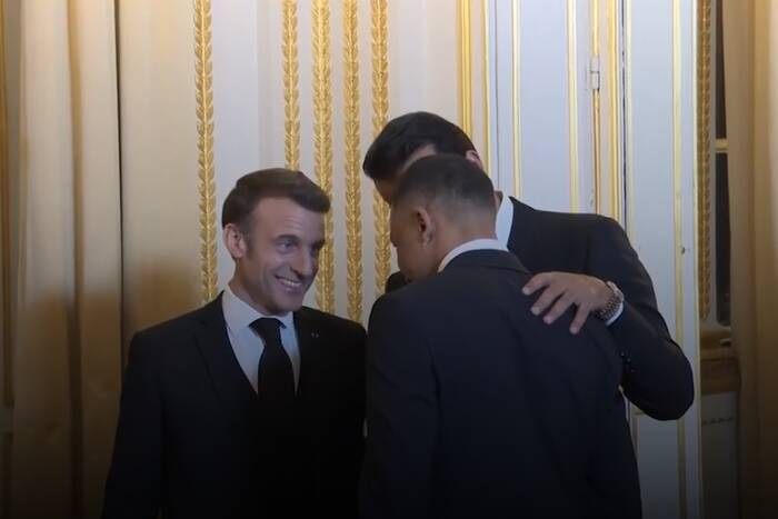 Mbappe rozmawiał z Macronem i emirem Kataru. Zaskakujące słowa prezydenta Francji do piłkarza PSG