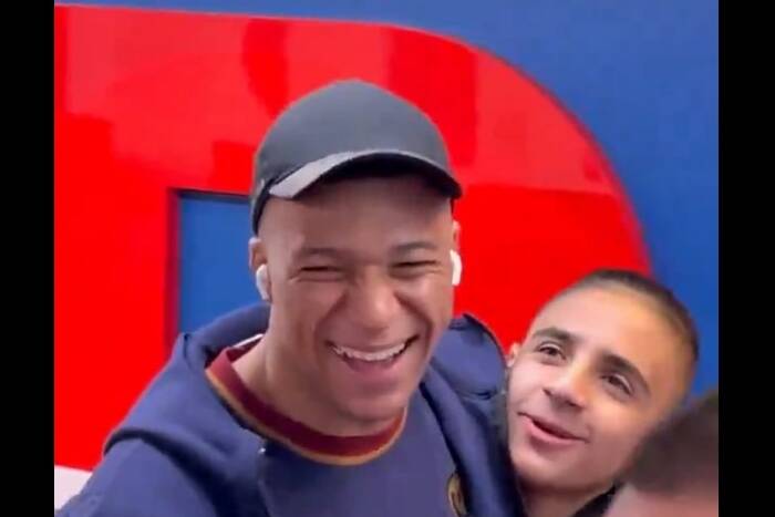 Kibic poprosił Mbappe o transfer do Arsenalu. Rozbrajająca odpowiedź gracza PSG. "Ale po co?" [WIDEO]