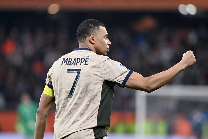 Ujawniono pensje piłkarzy Ligue 1. Gigantyczna przewaga Mbappe, tylko zawodnicy PSG w TOP10