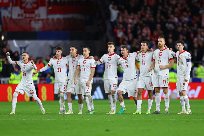 Najwięksi wygrani meczu Polski z Walią.  "Ostatnio krytykowany, tym razem znakomity"