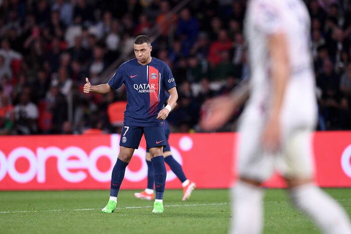 "To logiczne, że Mbappe odchodzi". Były piłkarz PSG wyprowadził cios w klub