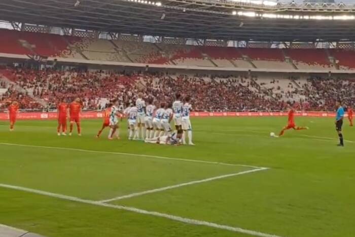 Piękna bramka Polaka. Uderzył w stylu Lewandowskiego [WIDEO]