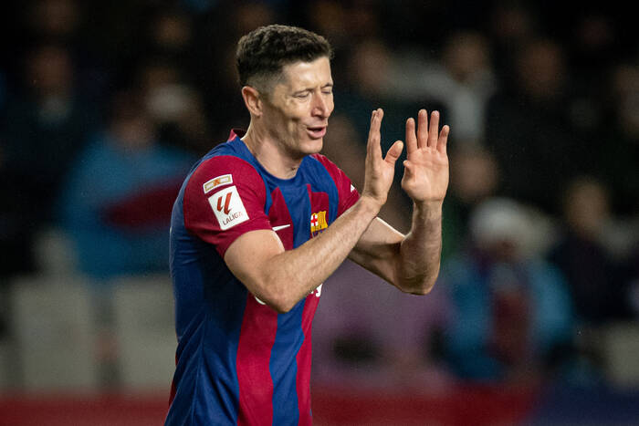 Media huczą o transferze Lewandowskiego! Inny napastnik zjawił się w Barcelonie