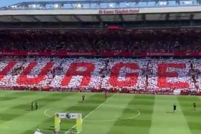 Liverpool pożegnał Kloppa! Wzruszające chwile na Anfield [WIDEO]