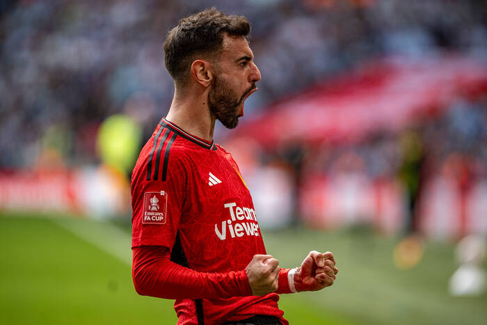 Wreszcie sukces Manchesteru United. Fernandes uratowany