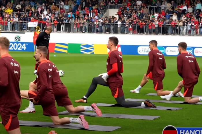 TRWA TRENING KADRY! OGLĄDAJ NA ŻYWO TRWA TRENING KADRY! OGLĄDAJ NA ŻYWO