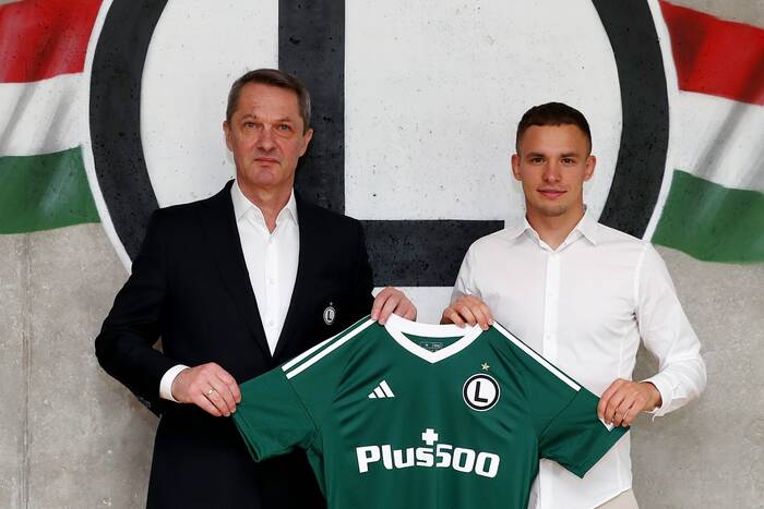 Legia potwierdziła transfer! Odkrycie sezonu zagra w Warszawie