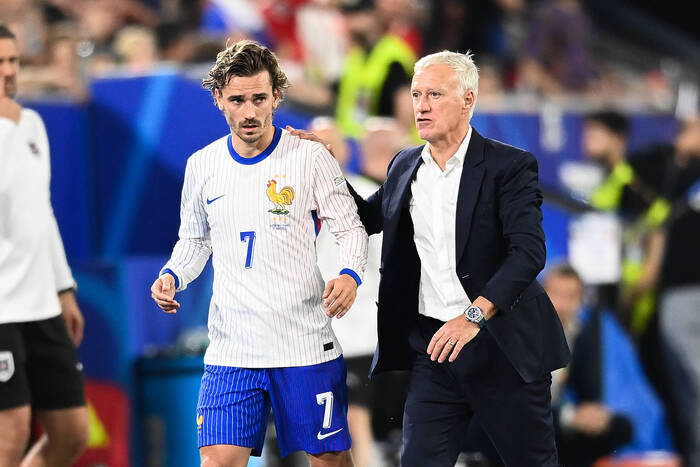 Zjazd Griezmanna. Deschamps podjął stanowczą decyzję