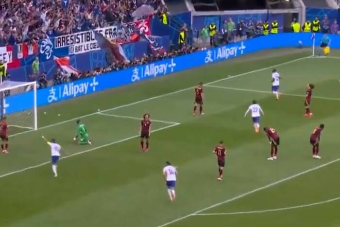 Francja górą w wielkim hicie EURO! Samobójczy gol w końcówce! [WIDEO]