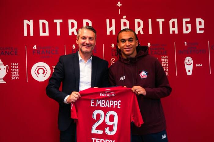 Mbappe zmienił klub. Brat Kyliana zaprezentowany