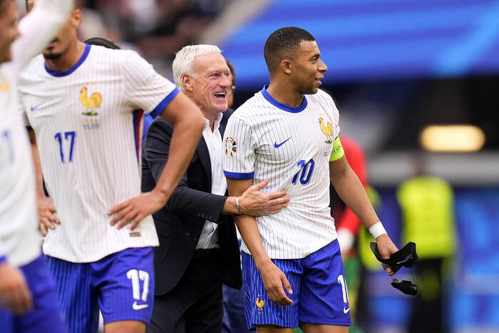 Deschamps zapytany o nieobecność Mbappe. Ostro zareagował