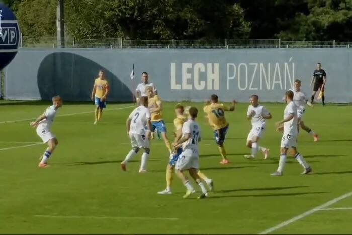 Kuriozalna wpadka Lecha! Co to był za gol?! [WIDEO]