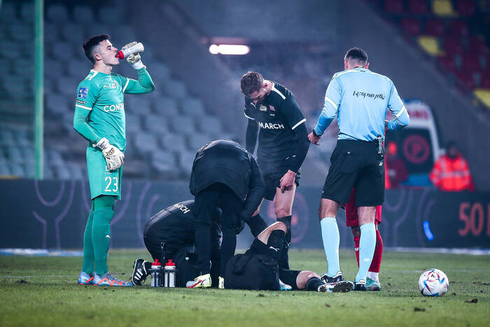 Szokujące zarzuty pod adresem polskiego arbitra! "Bił pięściami i kopał po ciele, miażdżył nos, wyrywał włosy"