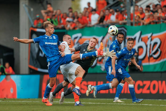 Lech Poznań - Pogoń Szczecin: typy i kursy na mecz (25.08.2024)