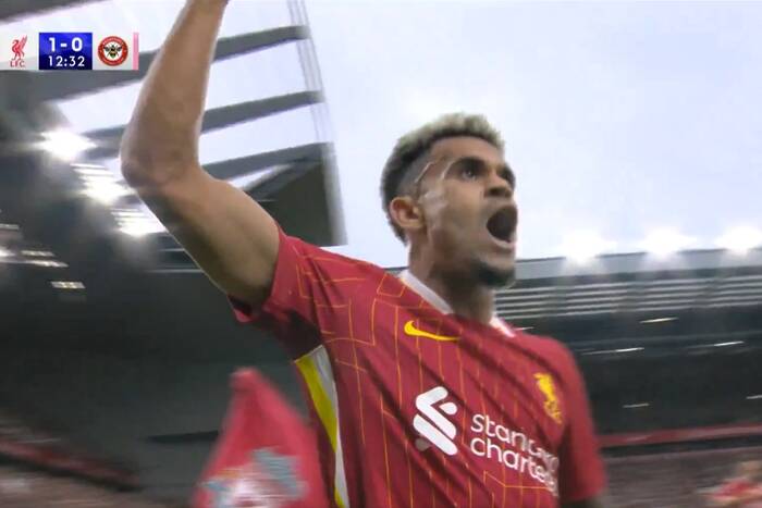 Kapitalny debiut Slota na Anfield! Liverpool goni czołówkę [WIDEO]