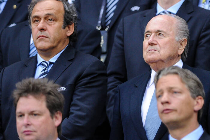 Blatter i Platini ponownie przed sądem. Grozi im więzienie