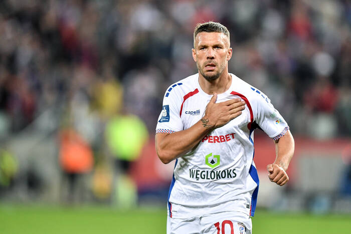 Podolski wyjaśniony w Canal+. Poszło o gola dla Legii