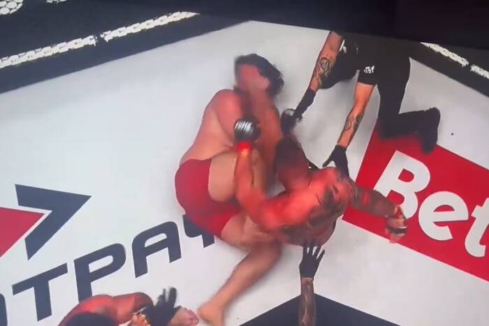 Brutalny atak Załęckiego! Dyskwalifikacja na Fame MMA [WIDEO]