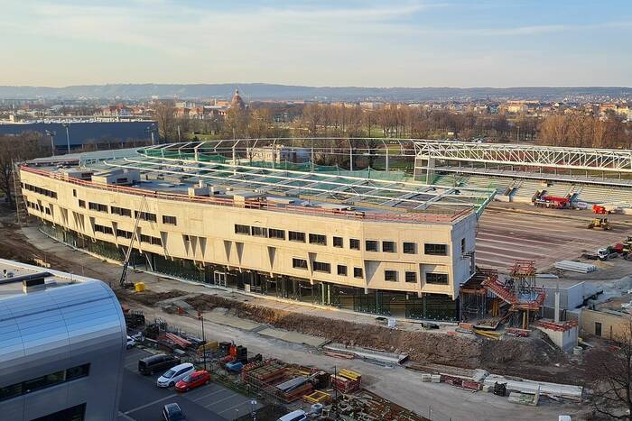 Wstyd! Zbudowali stadion za miliony, zapomnieli o toaletach