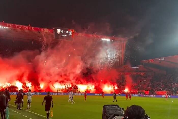 Stadion aż zapłonął. Sceny w LE [WIDEO]