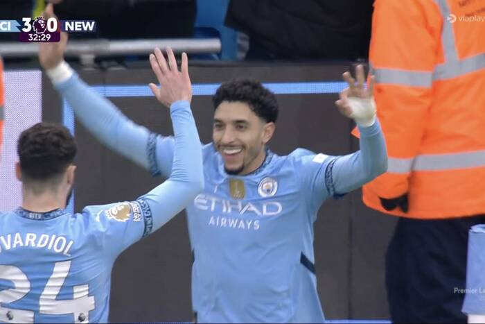 Koncert nowej gwiazdy Manchesteru City. Hat-trick w 14 minut [WIDEO]