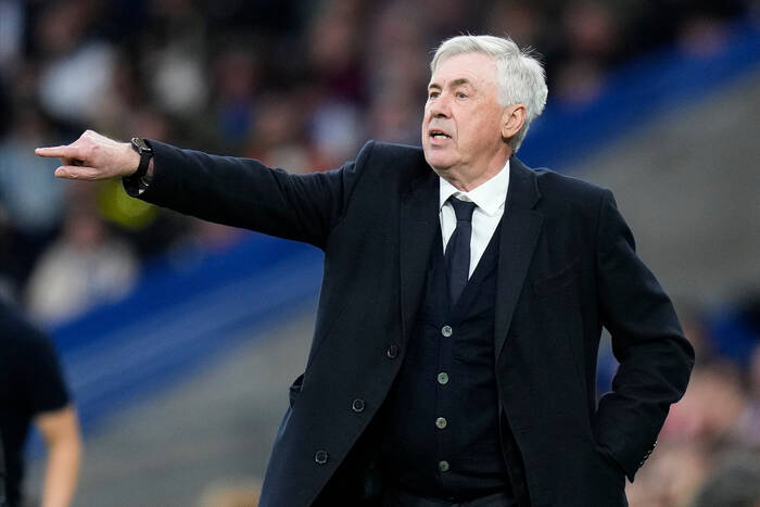 Ancelotti zwiastuje wzmocnienie Realu. "To nasz zawodnik"