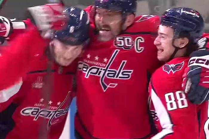 Rekord wszech czasów wyrównany! Historia pisze się w NHL [WIDEO]