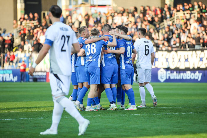 Koniec koszmarnej serii Ruchu! Hat-trick w I lidze [WIDEO]