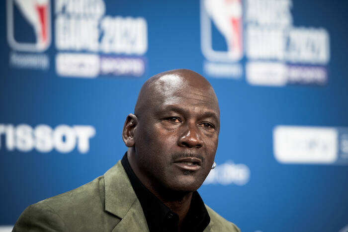 Sensacja! Michael Jordan wraca do NBA w zupełnie nowej roli