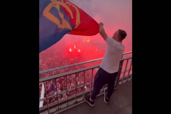 Tak Shaqiri celebrował ligowy tytuł. Czekali długie lata [WIDEO]