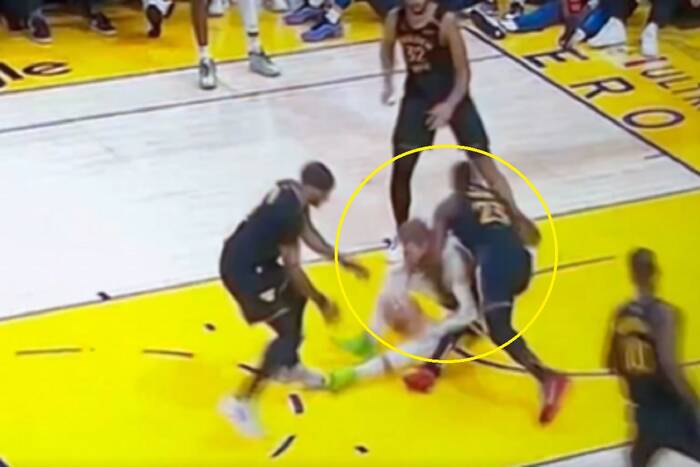 To jeszcze koszykówka czy już MMA? Gwiazdor NBA stracił głowę [WIDEO]