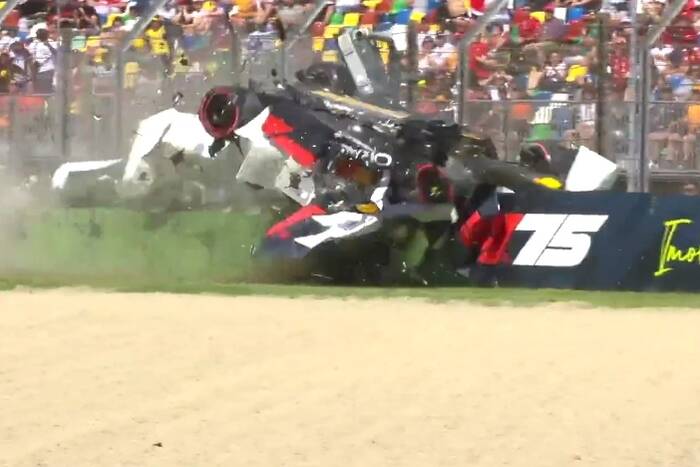 Straszliwie niebezpieczny wypadek w F1. Okropna kraksa [WIDEO]