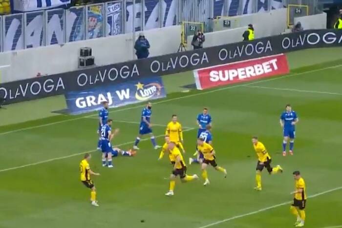 Szok w Katowicach. Lech się tego nie spodziewał [WIDEO]