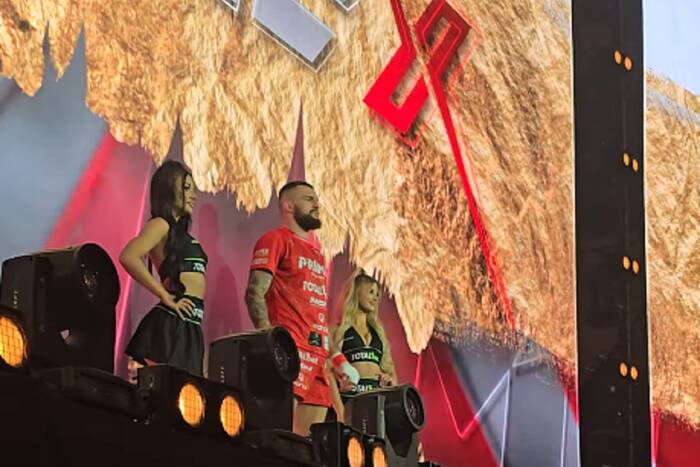 Walczył w Prime MMA, jest blisko UFC. To nie żart Walczył w Prime MMA, jest blisko UFC. To nie żart
